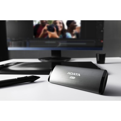 Твердотельный накопитель ADATA External SSD SE760, 256GB, Type-C, USB 3.2 Gen2, R/W 1000/800 MB/s, 122x44x14mm, Black (3 года)