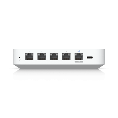 Маршрутизатор Compact Cloud Gateway with 30+ UniFi device 300+ client support, 1 Gbps IPS routing, and multi-WAN load balancing